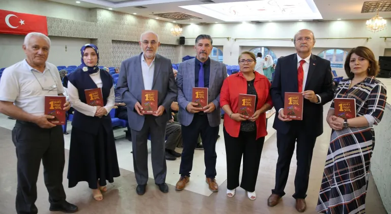 "1 Şehit, 1 Öykü, 1 Şiir" kitabının 5. cildi Konya'da tanıtıldı