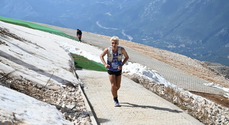 12. Corendon Run To Sky yarışı Antalya'da başladı
