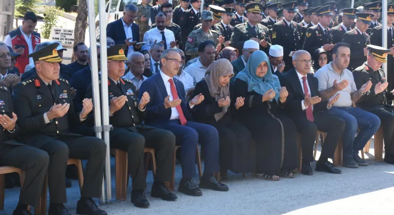 15 Temmuz şehidi Fuat Bozkurt, Malatya'daki mezarı başında anıldı