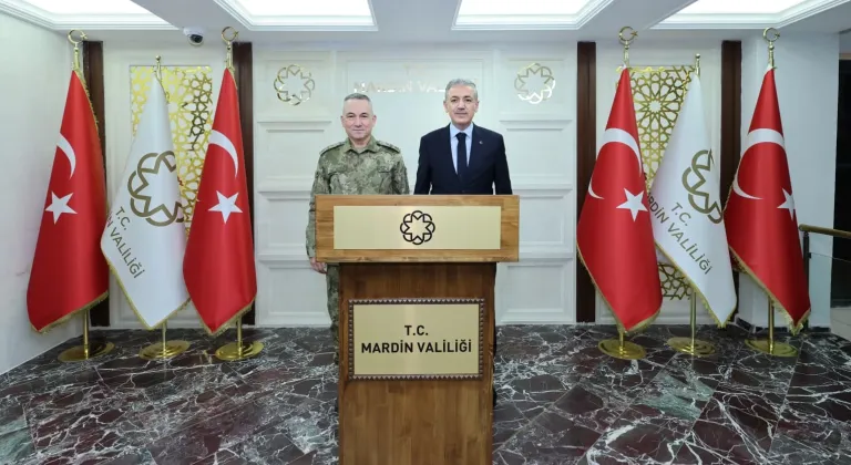 2. Ordu Komutanı Korgeneral Yaralı, Mardin Valisi Akkoyun'u ziyaret etti