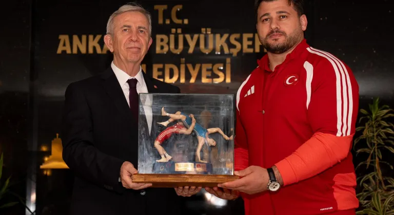 ABB Başkanı Mansur Yavaş, Avrupa'da madalya alan milli sporcuları kabul etti