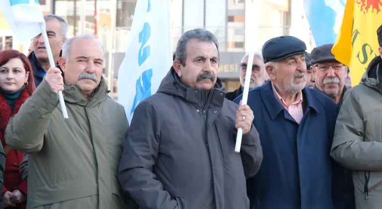 ABD ile İsrail'in İran'a yönelik saldırıları Çorum'da protesto edildi