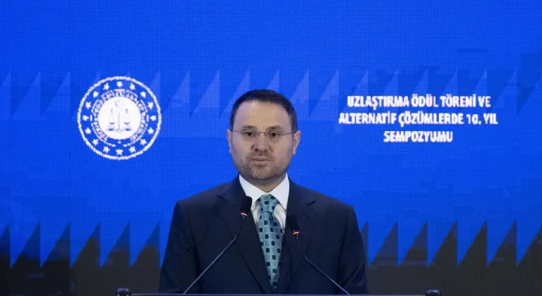 Adalet Bakanı Gürlek, Uzlaştırma Ödül Töreni ve Alternatif Çözümlerde 10. Yıl Sempozyumu'nda konuştu: