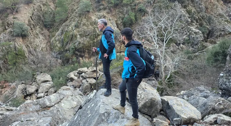 Adana'da ailesinin kayıp başvurusunda bulunduğu kız çocuğu aranıyor