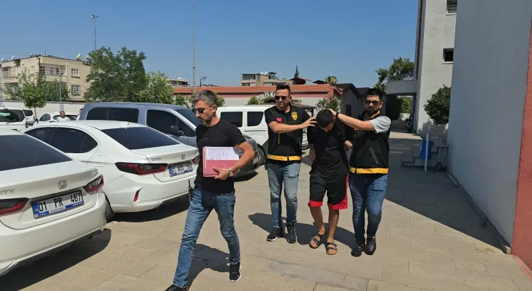 Adana'da araçlardan hırsızlık yaptıkları iddiasıyla yakalanan 2 zanlı tutuklandı