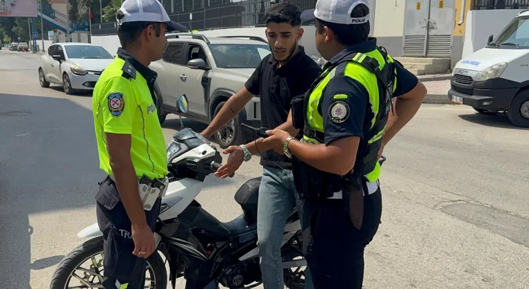 Adana'da kurallara uymayan 41 motosiklet sürücüsüne ceza kesildi