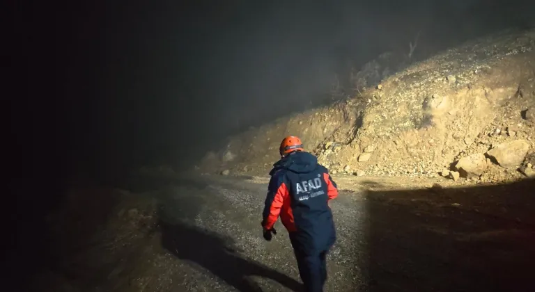 Adıyaman'da heyelan nedeniyle 2 ev tahliye edildi