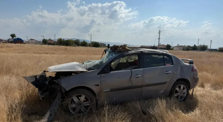Afyonkarahisar'da devrilen otomobilin sürücüsü öldü