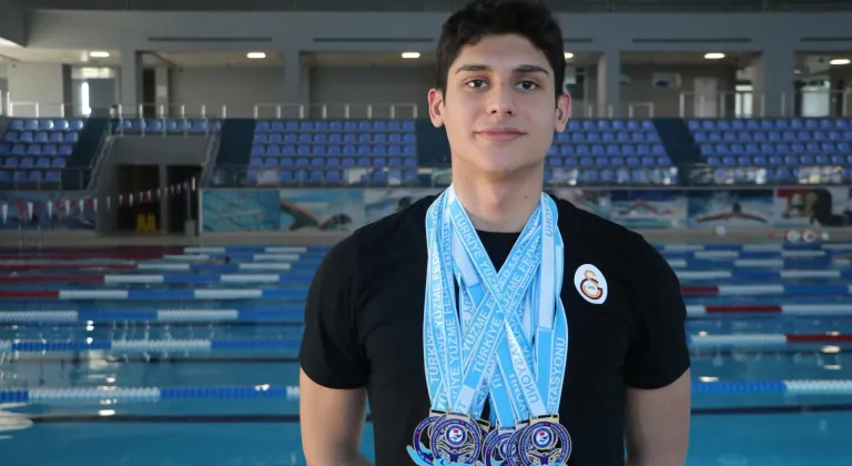 Ağabeyine özenip başladığı yüzmede 138 madalya kazandı