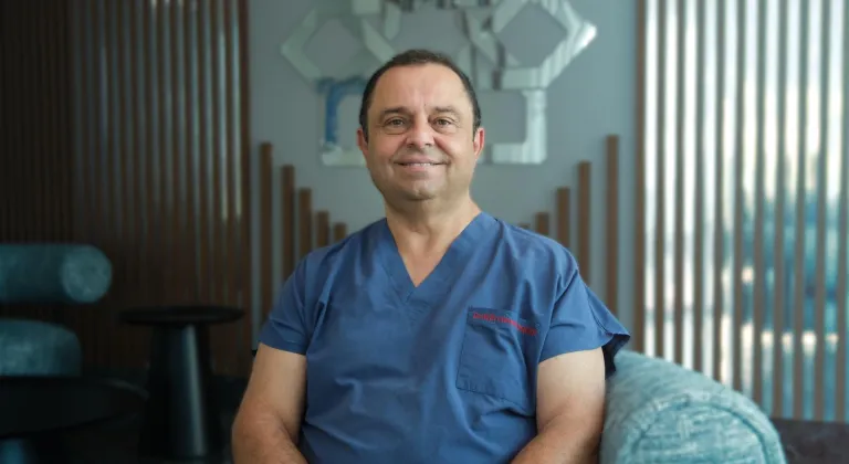 Ağrı ve kilitlenmenin eşlik ettiği çene eklemindeki ses dikkate alınmalı