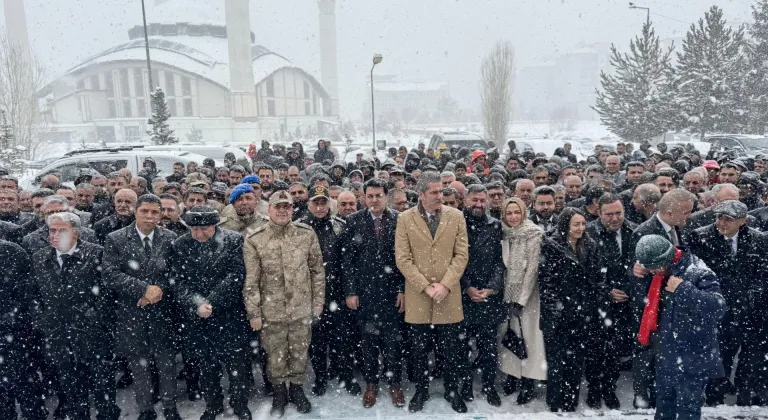 Ağrı'dan Giresun'a atanan Vali Mustafa Koç için veda programı düzenlendi