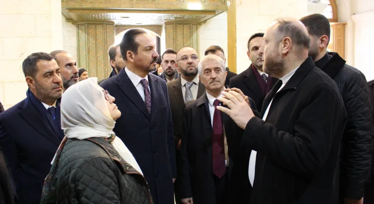 AK Parti Genel Başkan Yardımcısı Zorlu, Halep Valiliğini ziyaret etti: