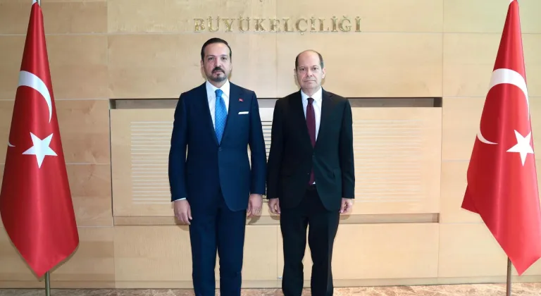AK Parti Genel Başkan Yardımcısı Zorlu, Türkiye'nin Kişinev Büyükelçiliği ve TİKA Ofisi'ni ziyaret etti