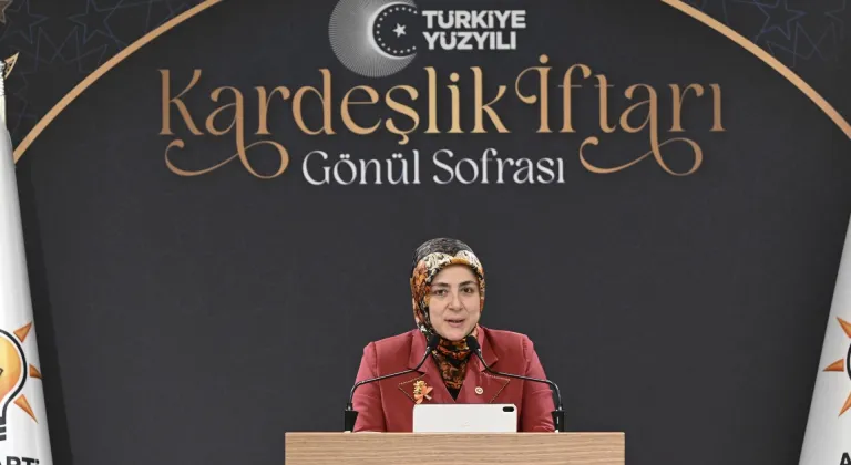 AK Parti Kadın Kolları Başkanı Ercan, "Türkiye Yüzyılı Kardeşlik İftarı" programında konuştu: