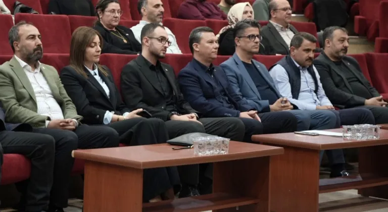 AK Parti MKYK Üyesi Fatih Şahin, Çanakkale'de "İhtisas Akademi" programında konuştu: