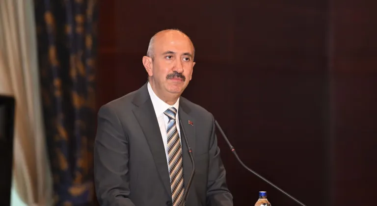 AK Parti'de "İnsani Yardım ve Türkiye Modeli" programı yapıldı