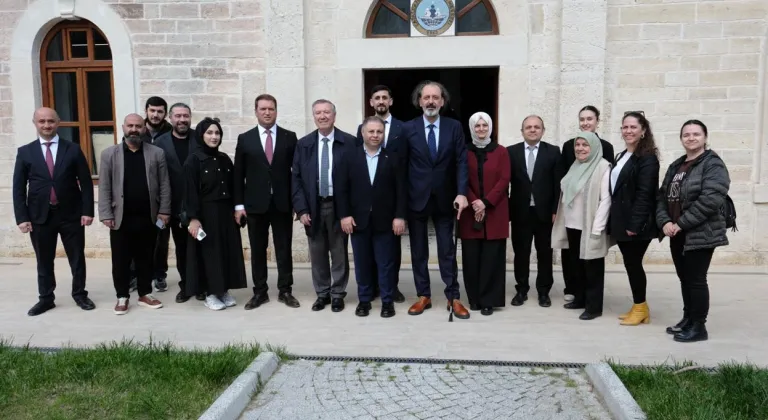 AK Parti'nin İstanbul'da esnaf ve vatandaş buluşmaları