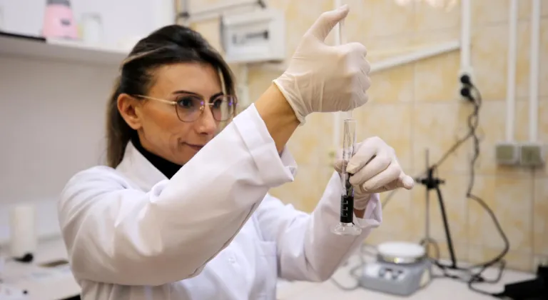 Akademisyenler "pas"tan yüksek iletkenliğe sahip mürekkep geliştirdi