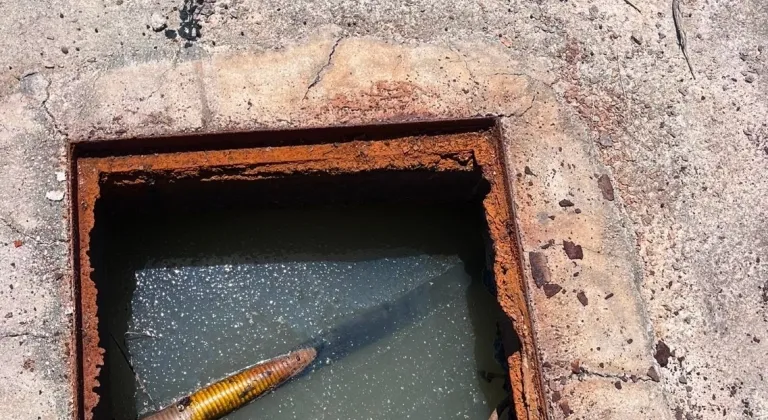 Alanya'da atık suları dereye bırakıp çevreyi kirletenler hakkında işlem yapıldı