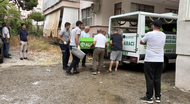 Alanya'da balkondan düşen yaşlı kadın öldü
