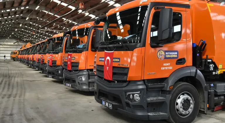 Ankara Büyükşehir’in temizlik filosu büyüyor: 13 yeni temizlik aracı hizmete hazır