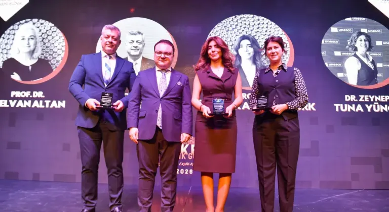 Ankara Kent Konseyi Başkan Vekili Savaş Zafer Şahin'e Jansen Ödülü