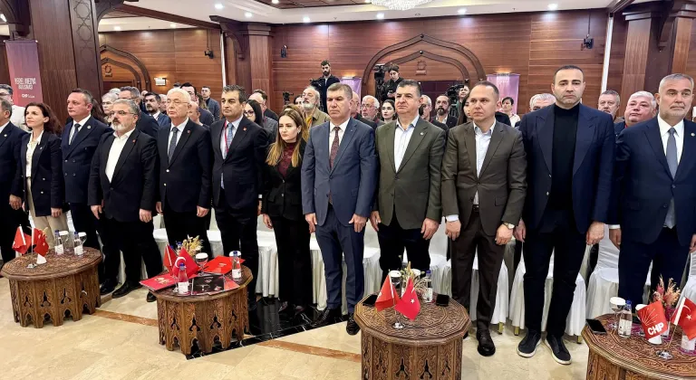 Antalya'da "Batı Akdeniz Yerel Medya Buluşması" etkinliği gerçekleştirildi