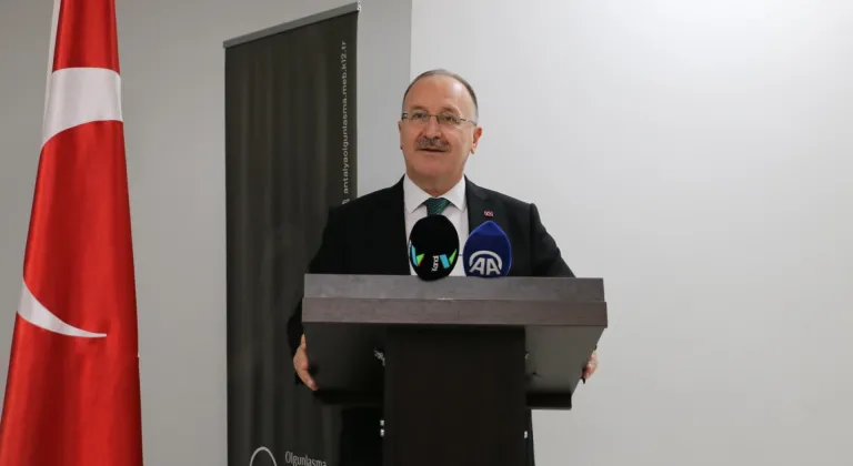 Antalya'da "İki Kültürün Buluşması Nevruz Kutlaması" etkinliği düzenlendi