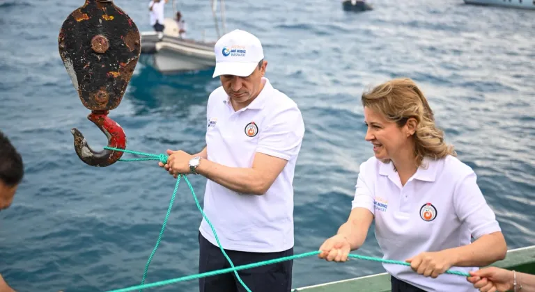Antalya'da "Mavi Akdeniz" için koruma kalkanı oluşturuldu