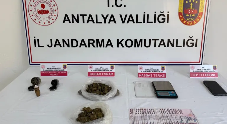 Antalya'da uyuşturucu operasyonunda gözaltına alınan zanlı tutuklandı
