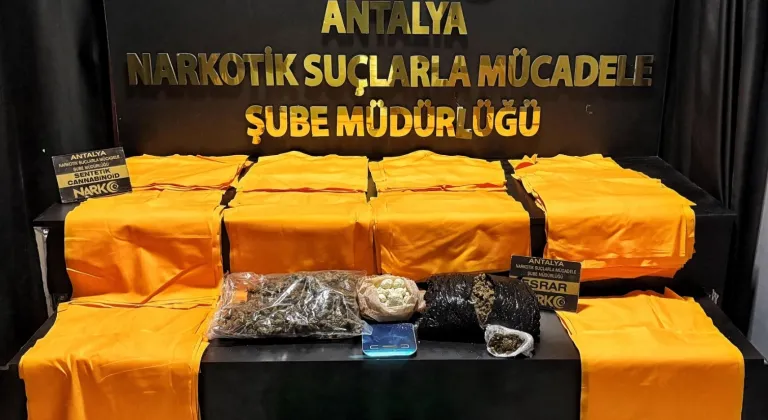 Antalya'da uyuşturucu operasyonunda yakalanan 3 şüpheli tutuklandı