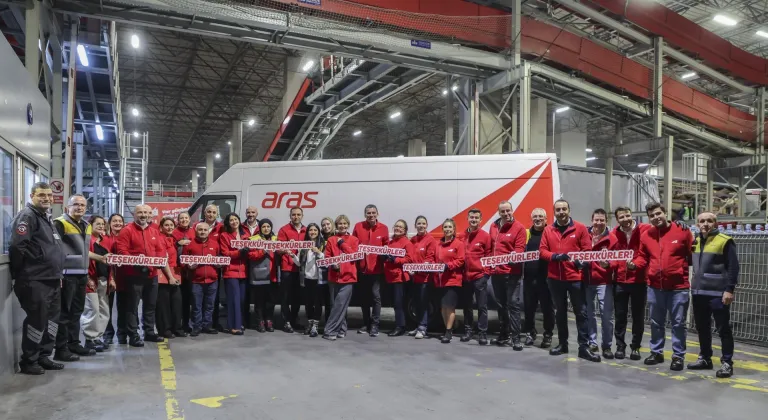 Aras Kargo yönetimi saha ekipleriyle bir araya geldi