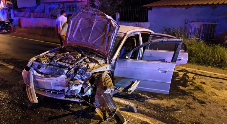 Aydın'da iki otomobilin çarpıştığı kazada 4 kişi yaralandı
