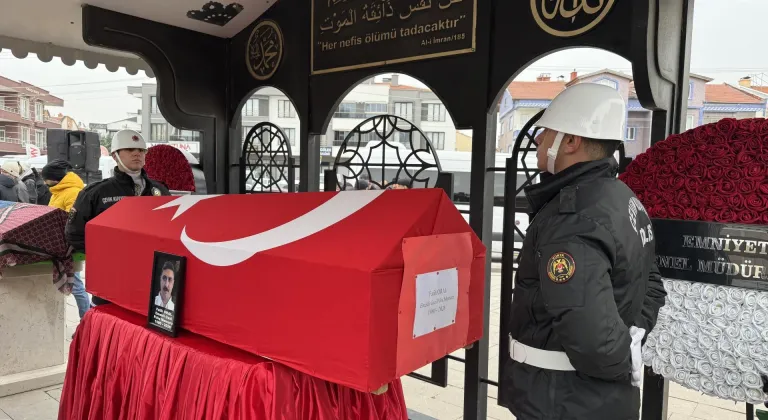 Aydın'da yaşamını yitiren gazi emekli polisin cenazesi Konya'da toprağa verildi