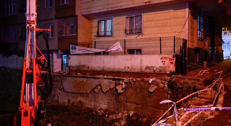 Bahçelievler'de çökme riski oluşan 2 apartman boşaltıldı