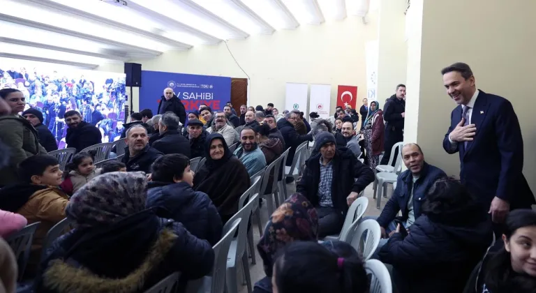 Bakan Bayraktar, Manisa'da TOKİ 500 Bin Sosyal Konut Projesi Kura Çekim Töreni'nde konuştu: