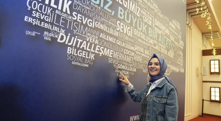 Bakan Göktaş, "Külliye'de Ramazan" etkinliklerine katıldı: