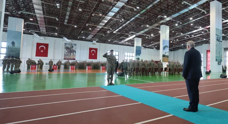 Bakan Güler, Özel Kuvvetler Komutanlığı İhtisas Kursu Kapanış Töreni'ne katıldı