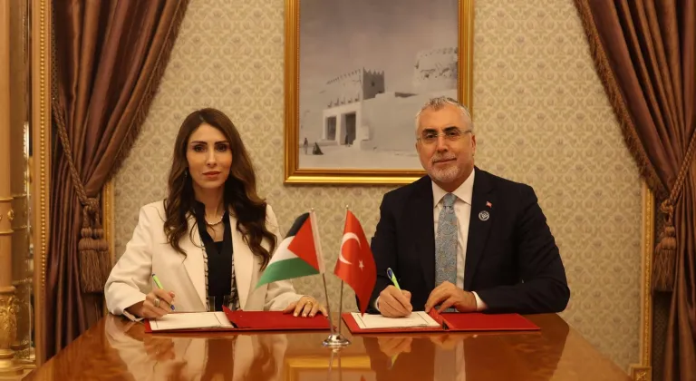 Bakan Işıkhan, 3. Küresel İşgücü Piyasası Konferansı kapsamında Riyad'da temaslarda bulundu: