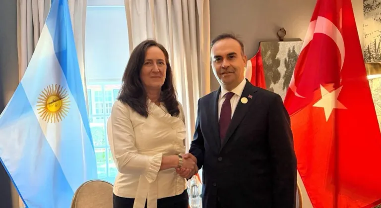 Bakan Kacır'dan G20 İnovasyon Bakanları Toplantısı marjındaki görüşmelerine ilişkin paylaşım: