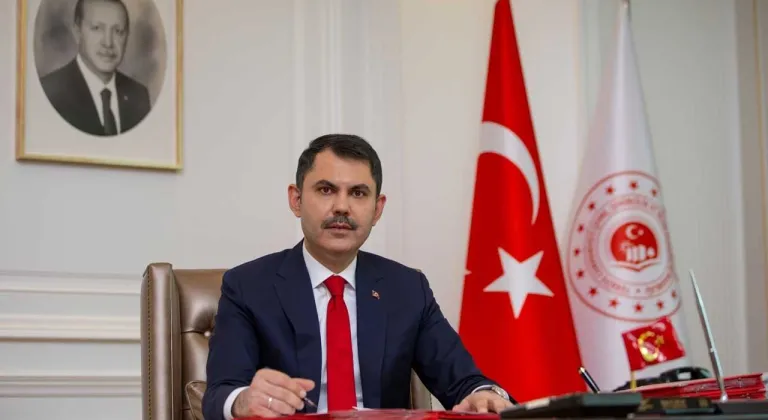 Bakan Kurum'dan deprem açıklamaları: “453 bin konutu yıl sonuna kadar teslim edeceğiz”