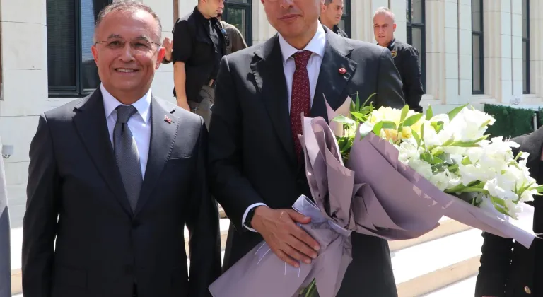 Bakan Memişoğlu, Gaziantep'te bir dizi ziyarette bulundu