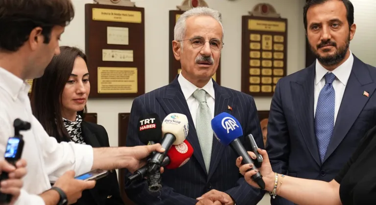 Bakan Uraloğlu'ndan Marmara Denizi'ndeki gemi kazasına ilişkin açıklama: