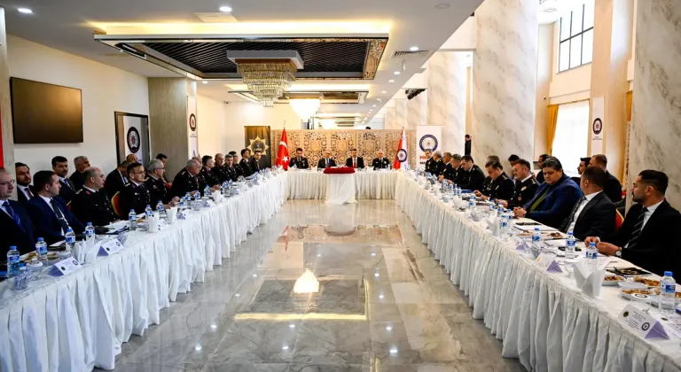 Bakan Yardımcısı Çelik, Malatya'da Narkotik Suçlarla Mücadele Bölge Değerlendirme Toplantısı'na katıldı