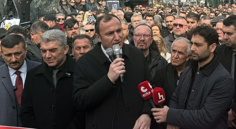 Başkentte, bir öğretmenin İstanbul'da öldürülmesi protesto edildi