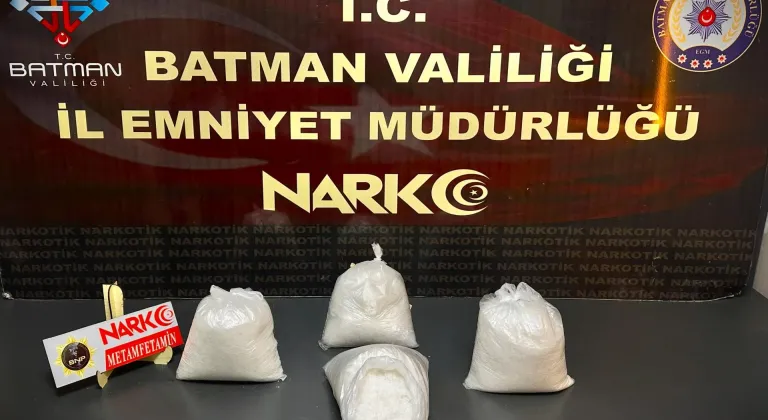 Batman'da bir araçta 4 kilo 50 gram metamfetamin ele geçirildi