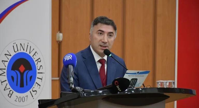 Batman’da üniversite öğrencilerine yönelik “Siber Güvenlik Farkındalık Paneli” düzenlendi