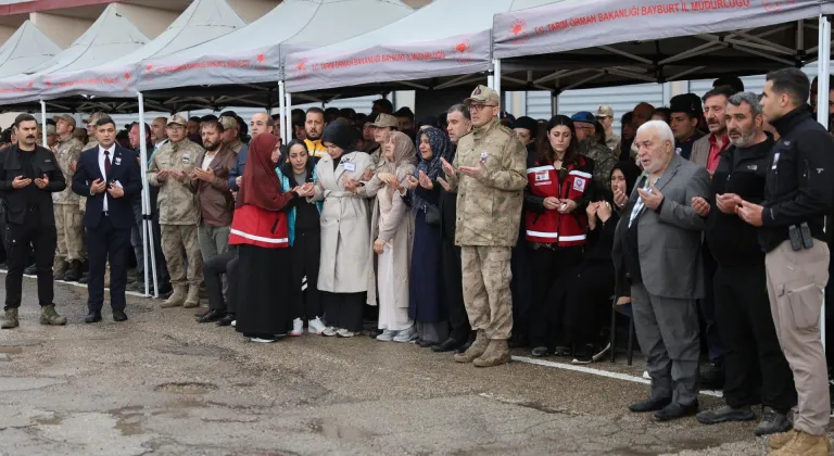 Bayburt'ta kalp krizi sonucu vefat eden asker için tören düzenlendi