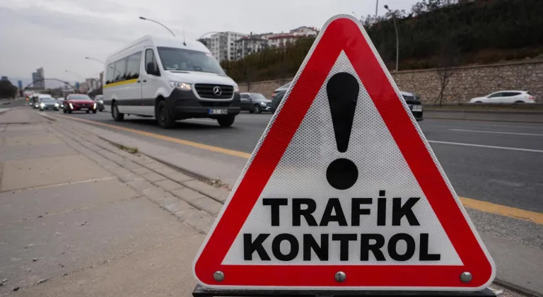 Bayram tatilinde güvenli ulaşım için trafik tedbirleri artırıldı