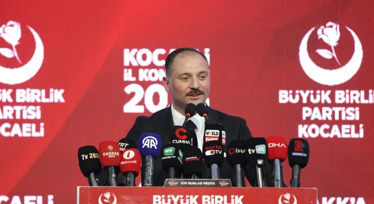 BBP Genel Başkanı Destici, partisinin Kocaeli İl Kongresi'nde konuştu: